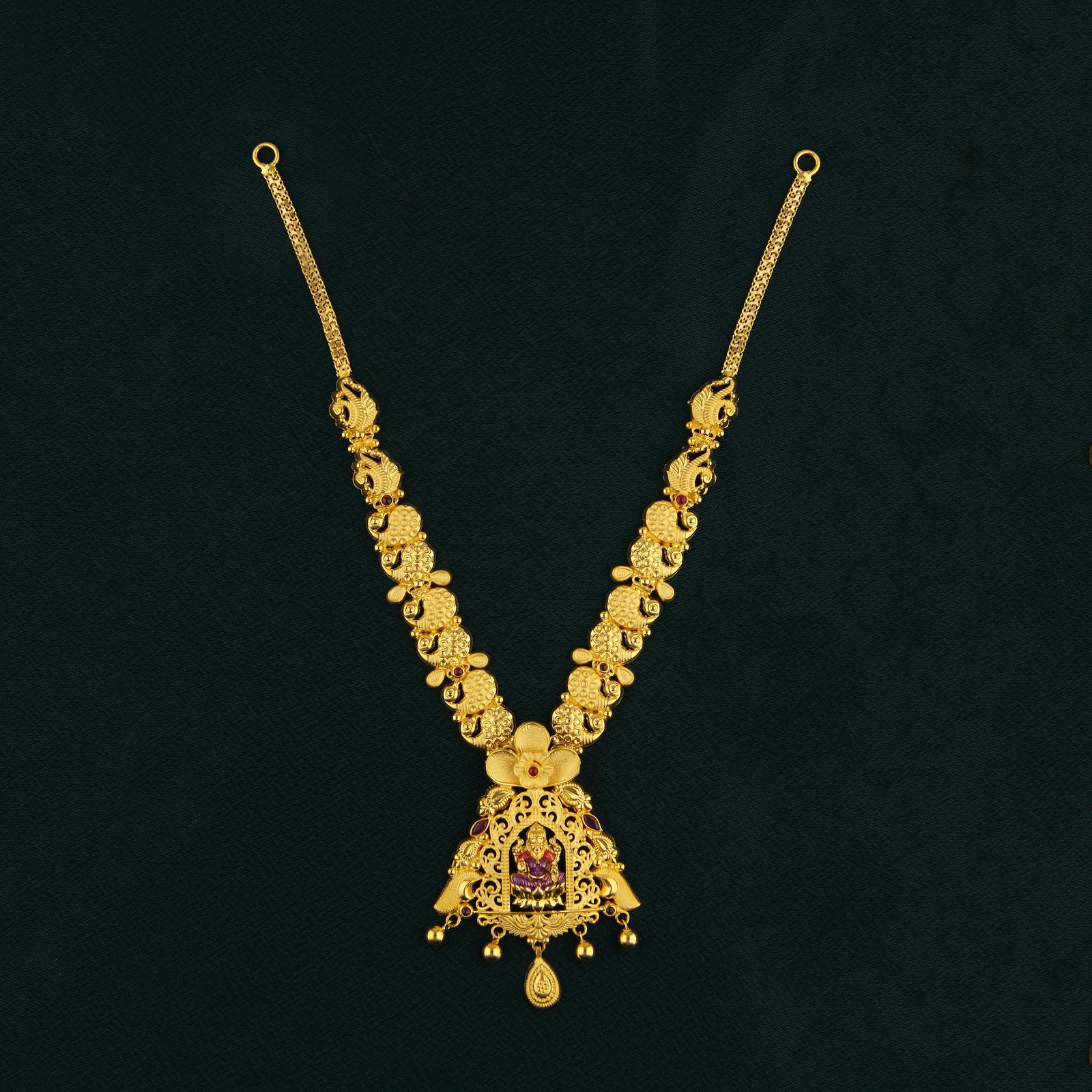 FANCY NECKLACE
